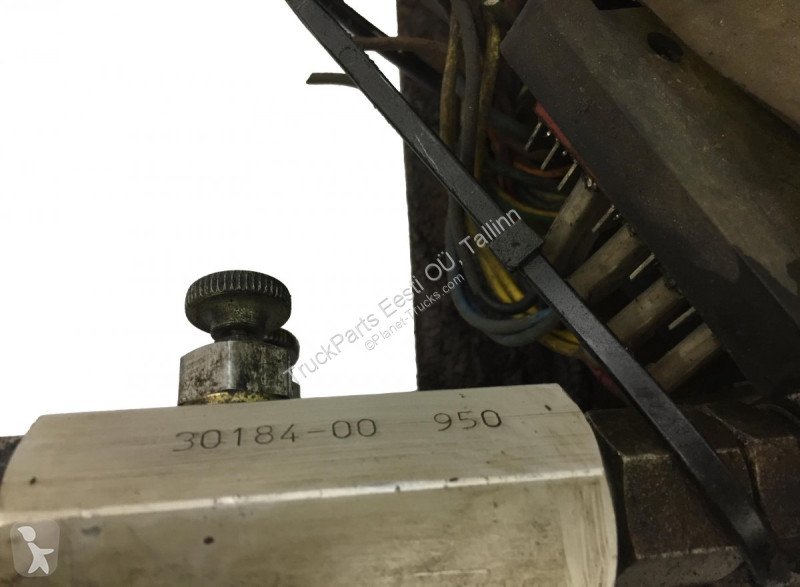 Uitrusting voor vrachtwagens Volvo FM7...