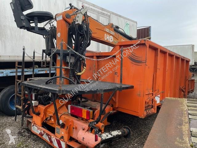 Equipamentos pesados   BENNE ET GRUE SUR BERCE