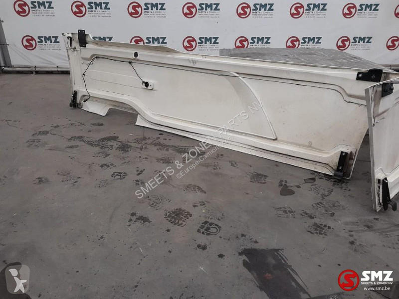 PL-utrustningar DAF Occ set side skirts L/R DAF