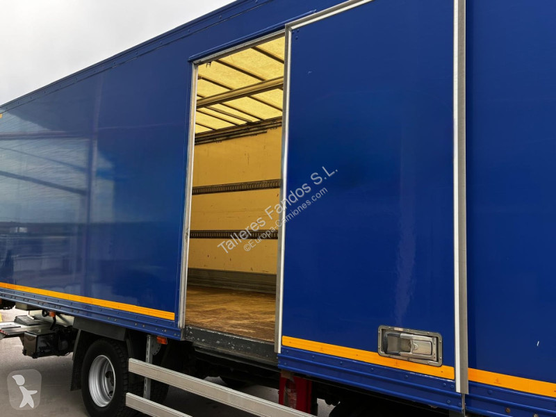 Camion Renault  D120-210