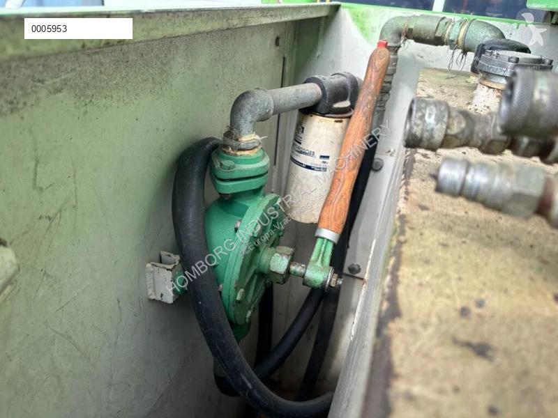 Attrezzature automezzi pesanti  IBC Steenbergen...