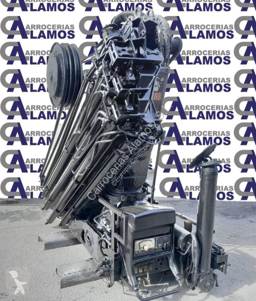 Attrezzature automezzi pesanti Hiab    GRUA...