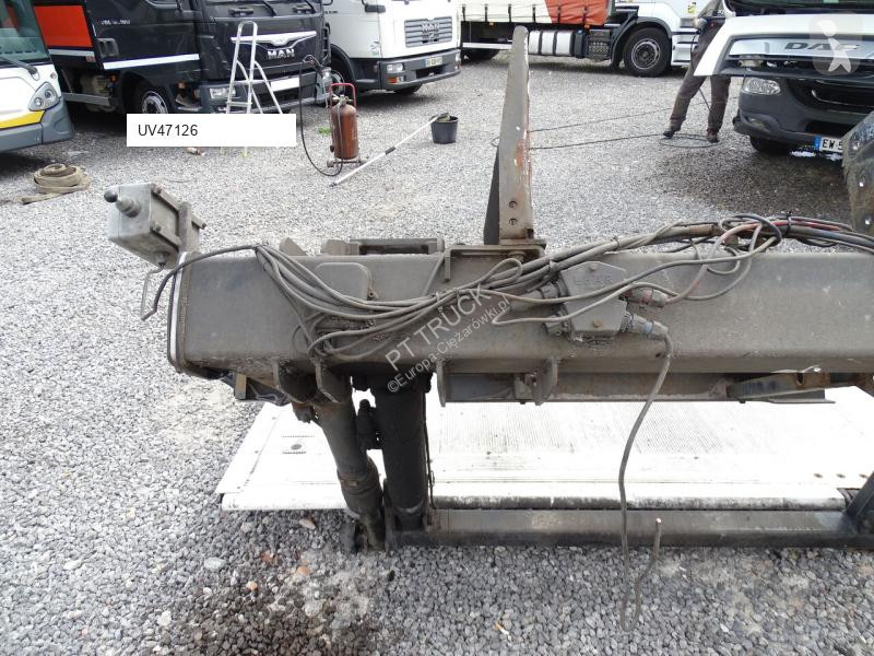 Équipements PL Scania ampe de chargement...