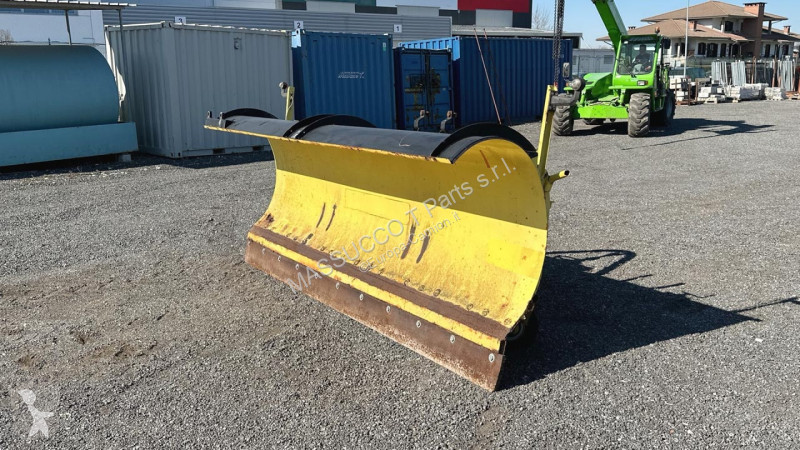 Attrezzature automezzi pesanti  SM4