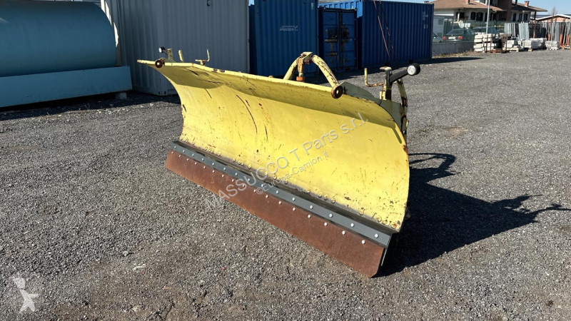 Attrezzature automezzi pesanti  SM3