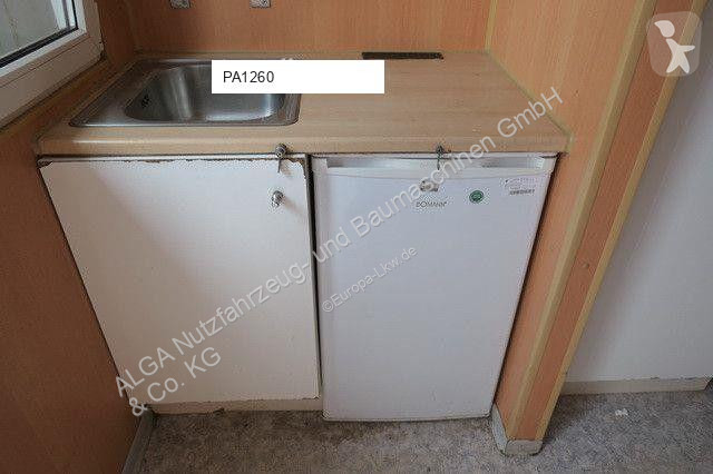 تجهيزات الآليات الثقيلة  20 Fuss Container...