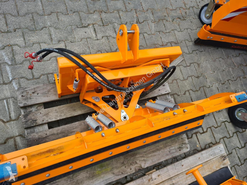 تجهيزات الآليات الثقيلة   CPK 150 FK Machinery