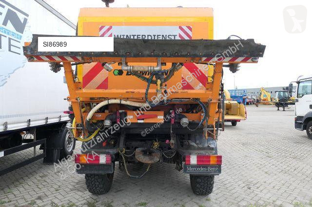 تجهيزات الآليات الثقيلة  Unimog 405/10....