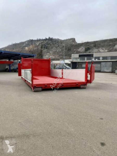 Udstyr til lastbiler  SCARRABILE NUOVO A PIANALE