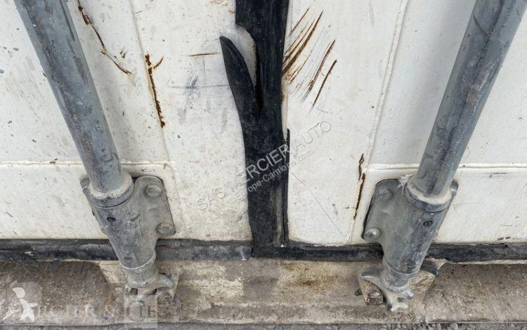 Teherautó felszerelések  contenair