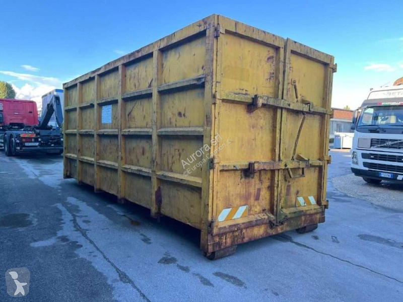 SCARRABILE USATO A CIELO APERTO Truck equipments