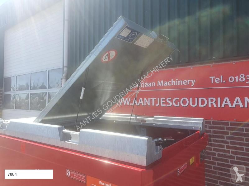 Attrezzature automezzi pesanti  Réservoir de...