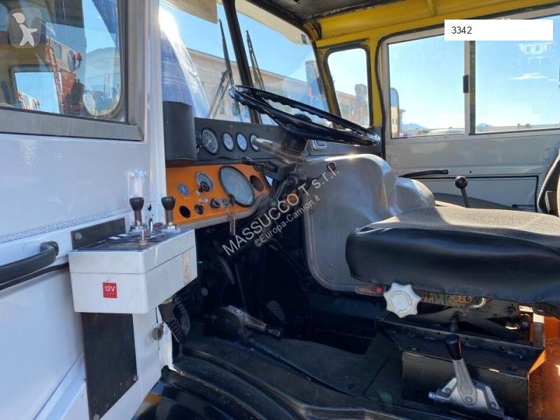 Attrezzature automezzi pesanti Mercedes UNIMOG
