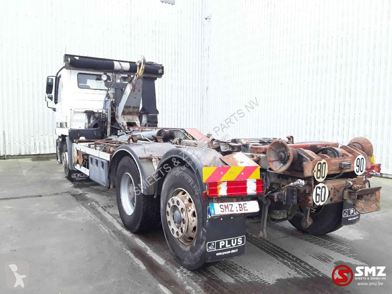 Uitrusting voor vrachtwagens  Occ Haaksysteem...