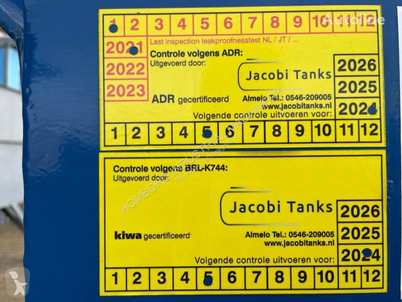 Uitrusting voor vrachtwagens  IBC 1000 liter...