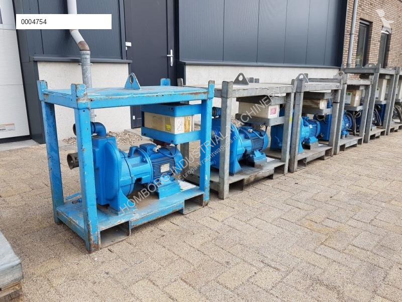Attrezzature automezzi pesanti  Waterpomp...