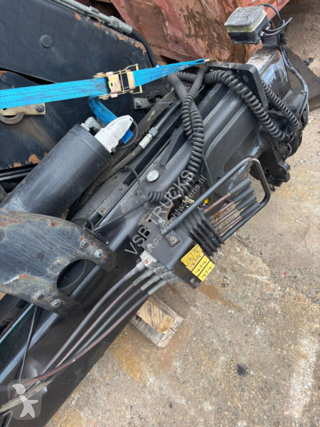 Uitrusting voor vrachtwagens Hiab