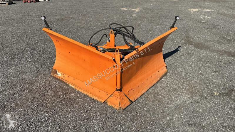 Attrezzature automezzi pesanti  CPM