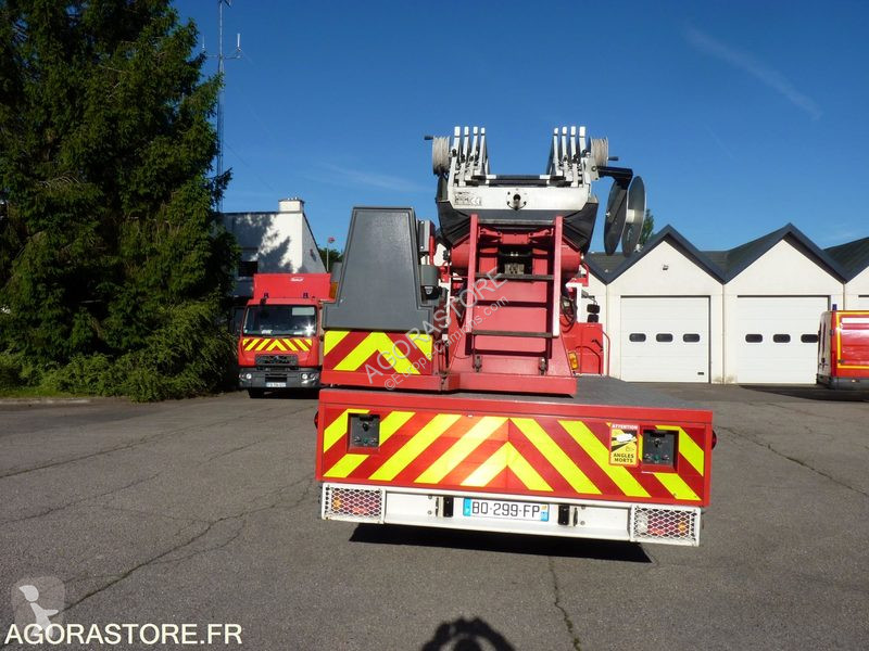 Оборудване за камиони Iveco 130E23
