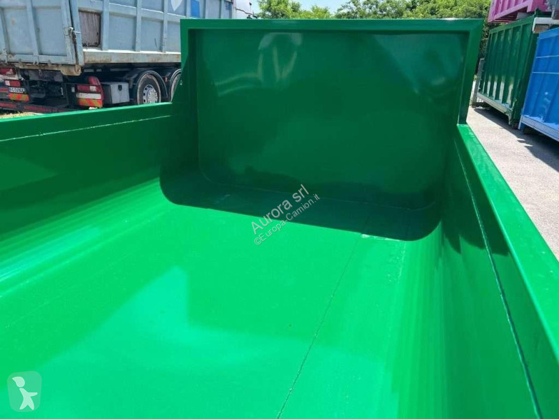 SCARRABILE NUOVO A CIELO APERTO Truck equipments