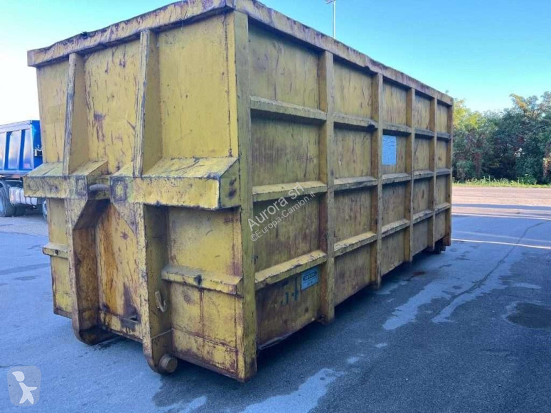 SCARRABILE USATO A CIELO APERTO Truck equipments