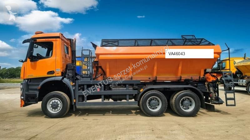 Mercedes 3333 Truck equipments