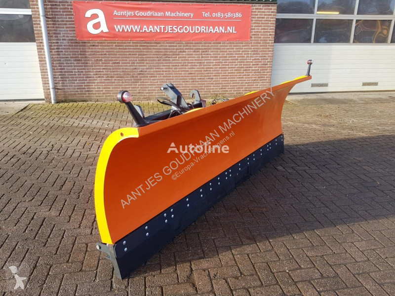 Uitrusting voor vrachtwagens  Sneeuwschuif