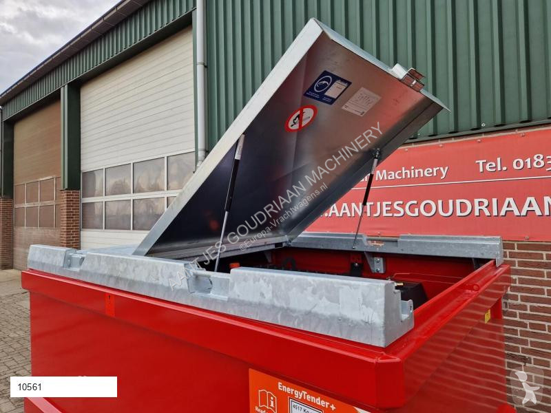 Uitrusting voor vrachtwagens  IBC dieseltank
