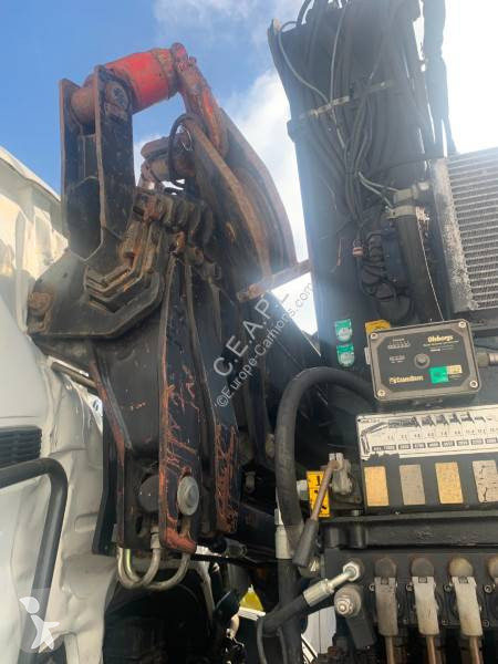 Uitrusting voor vrachtwagens Hiab