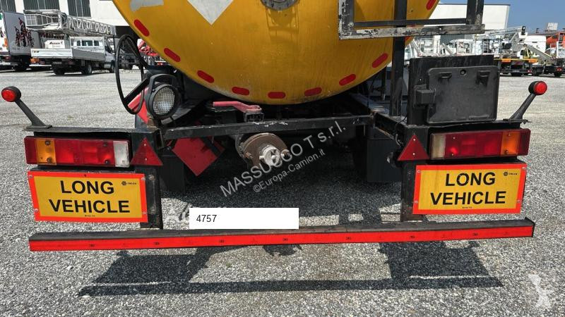 Attrezzature automezzi pesanti