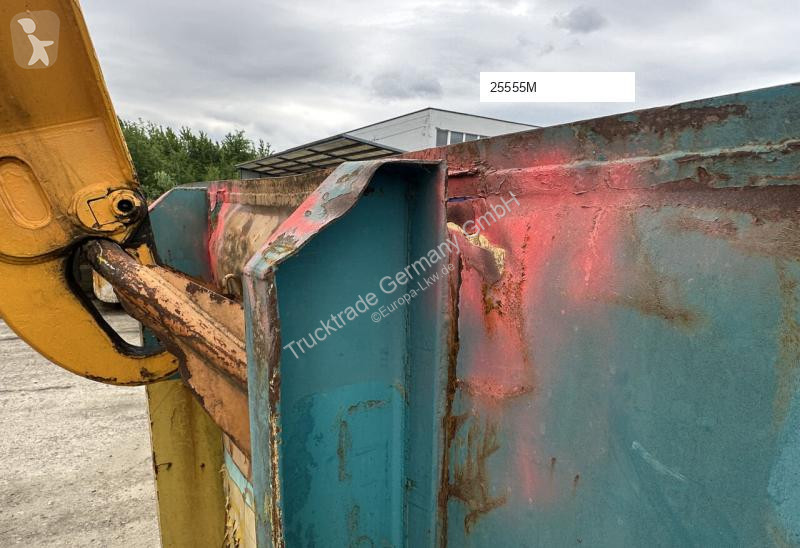 Uitrusting voor vrachtwagens  Conteneur à...