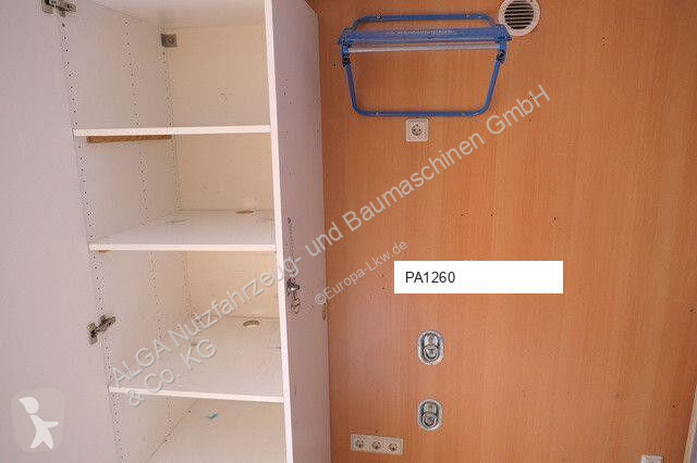 تجهيزات الآليات الثقيلة  20 Fuss Container...