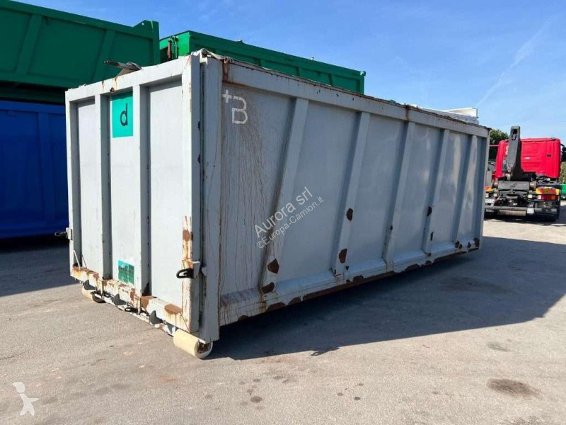 SCARRABILE USATO CON COPERCHIO Truck equipments