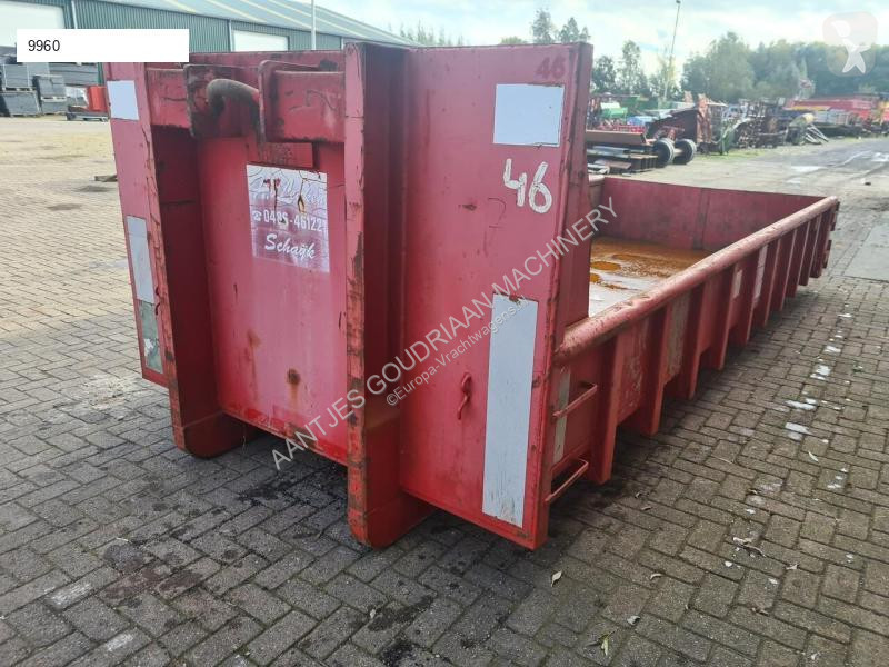 Uitrusting voor vrachtwagens  Haakarm container