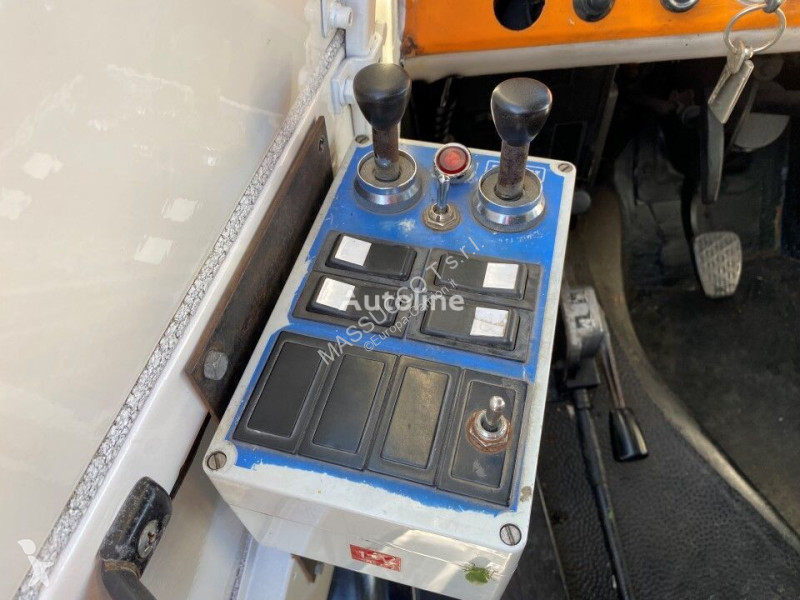 Attrezzature automezzi pesanti Mercedes UNIMOG
