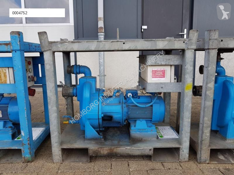Uitrusting voor vrachtwagens  Waterpomp...