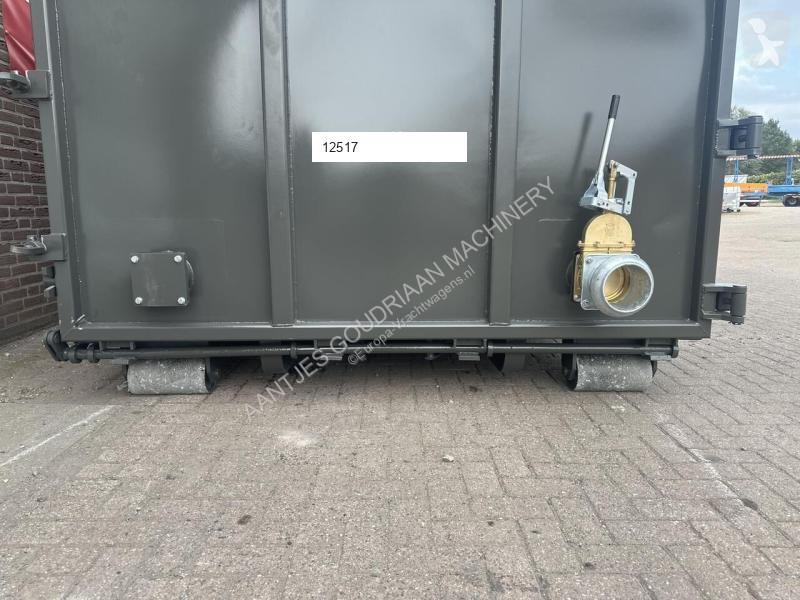 تجهيزات الآليات الثقيلة  Vloeistof container...