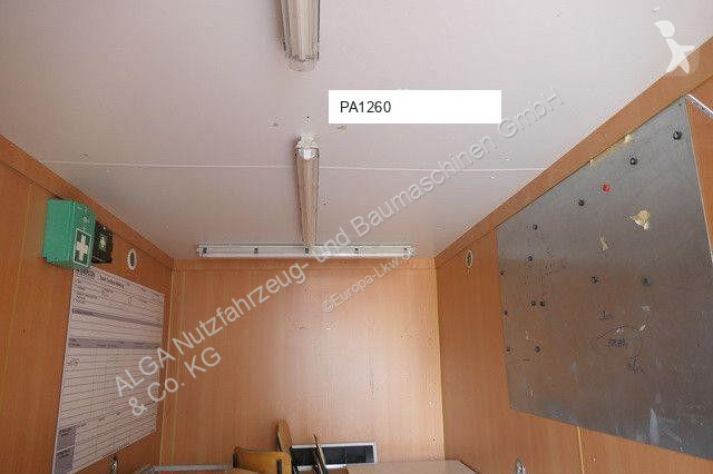 تجهيزات الآليات الثقيلة  20 Fuss Container...