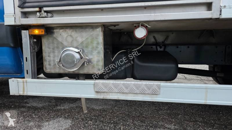 عربة نفعية Iveco