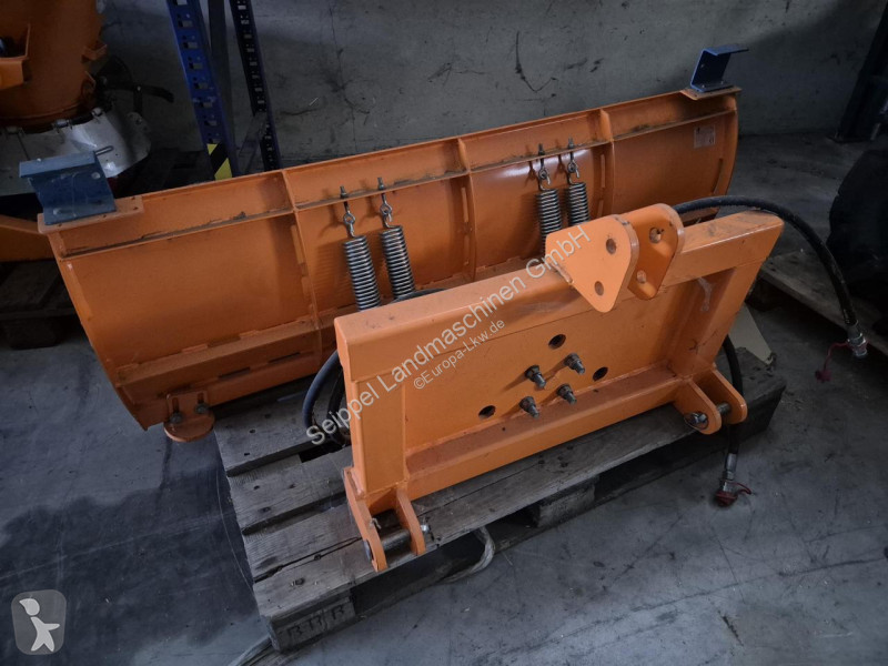 تجهيزات الآليات الثقيلة   CPK 150 FK Machinery