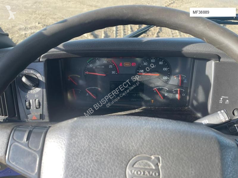 Équipements PL Volvo 4x4/6x4 Specjalny kontener...