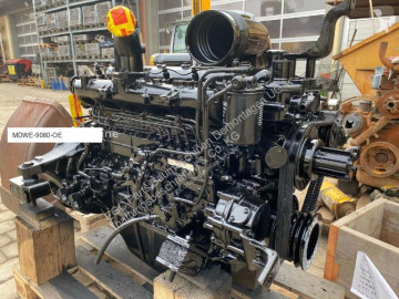 Motor Isuzu