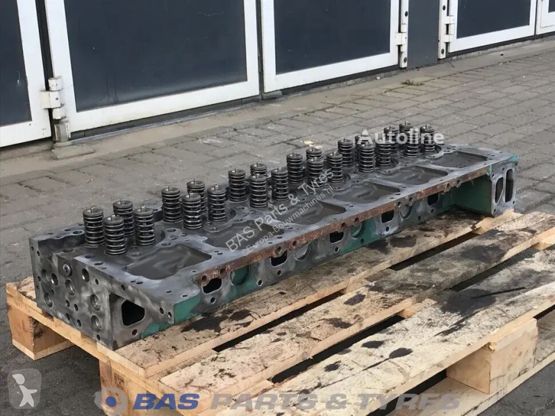 قطع غيار الأشغال العمومية Volvo Culasse...