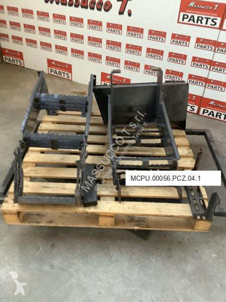 قطع غيار الأشغال العمومية Hitachi Marchepied...