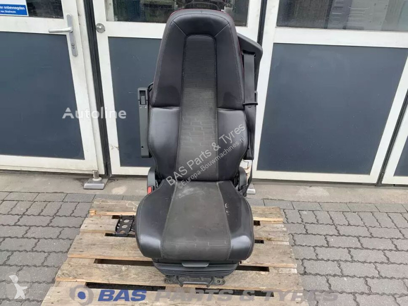 قطع غيار الأشغال العمومية Volvo Siège 4 pour...