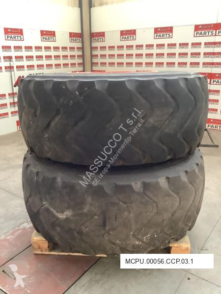 قطع غيار الأشغال العمومية Hitachi RUOTE PER -6