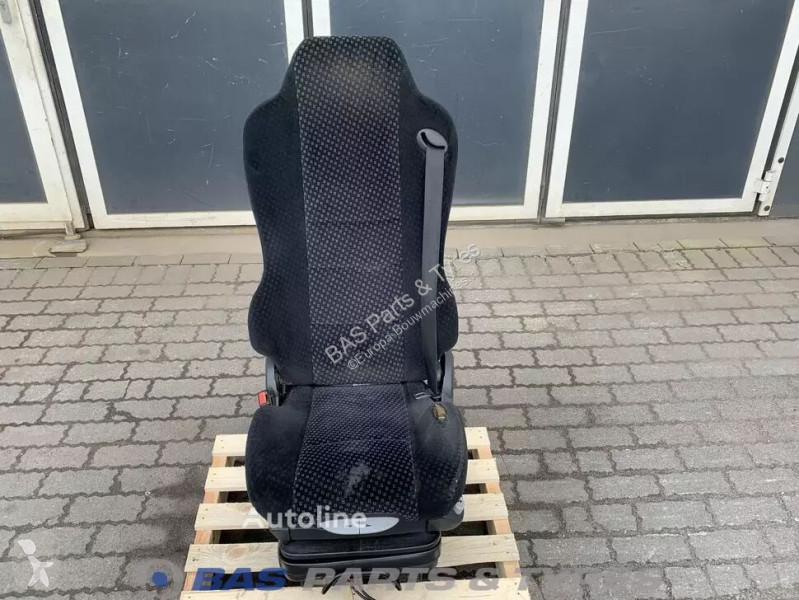 قطع غيار الأشغال العمومية Siège Mercedes Atego...