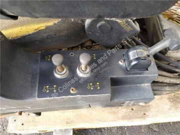 Pezzi di ricambio macchine movimento terra Demag Manette de commande pour grue tout-terrain AC 155