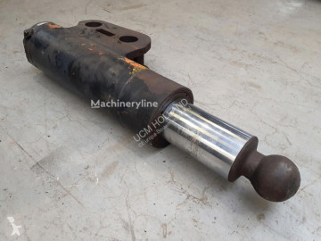 Liebherr LT 1160 outrigger cylinder
