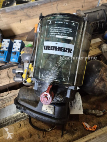 قطع غيار الأشغال العمومية Liebherr